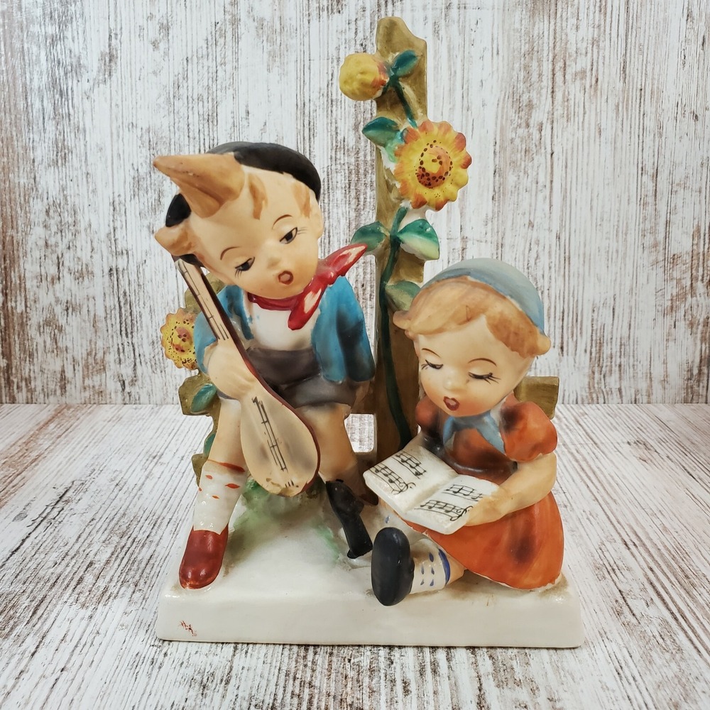 Vtg Japan Figurine Boy & Girl Sitting Playing Music Singing Hand Painted Bisque